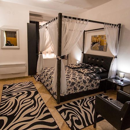 Apart Hotel Kalonis سكوبجي المظهر الخارجي الصورة