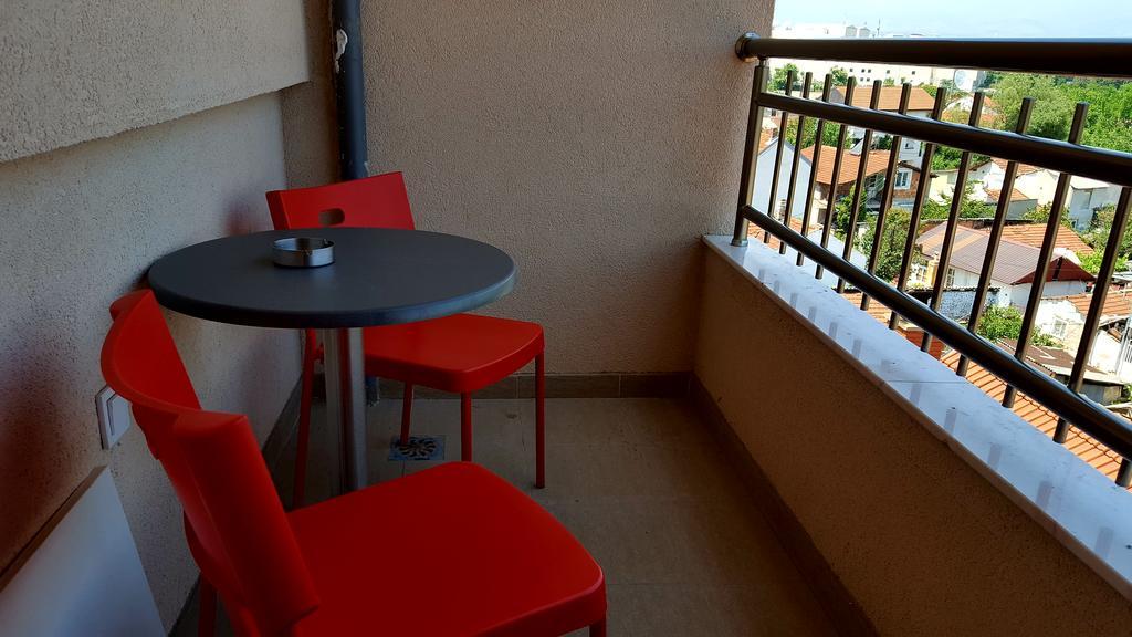 Apart Hotel Kalonis سكوبجي المظهر الخارجي الصورة
